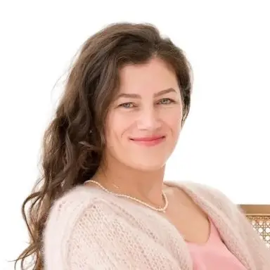 Markéta Brychová: Dressviva.cz - web o udržitelné móděmedailonek
